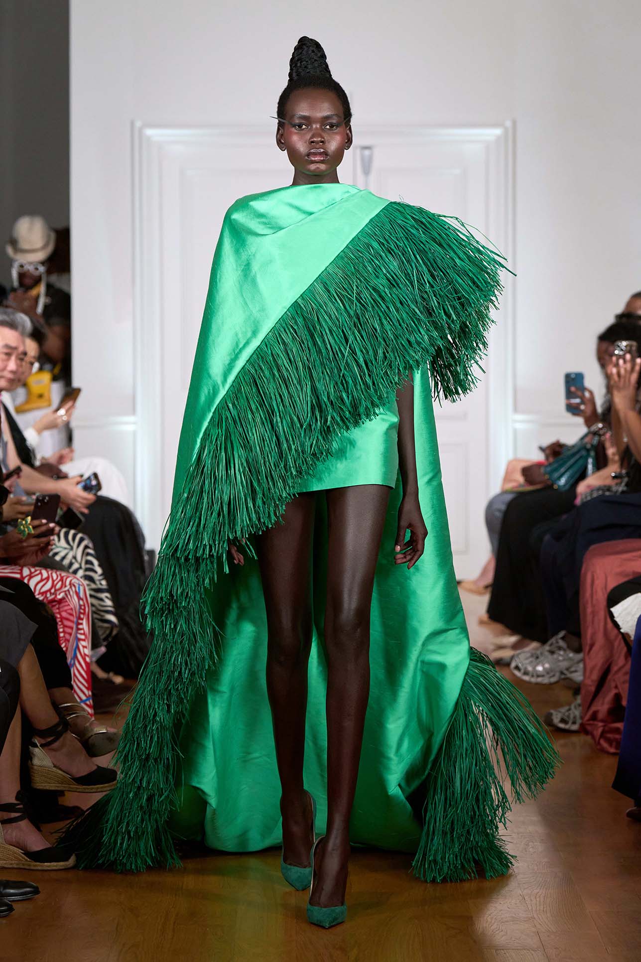 shenka-mag-collection-haute-couture-akalanni-imane-ayissi-octobre-2024_25-2.jpg